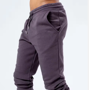 Conjunto Deportivo de Dos Piezas para Hombre, Sudadera con Capucha de Color Sólido, Corte Ajustado, Estilo Casual, con Logotipo Personalizado - Product Image 4