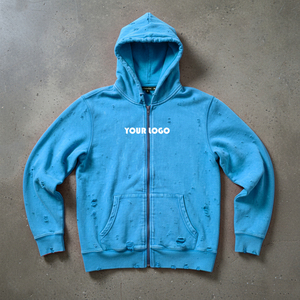 Sweat à capuche zippé surdimensionné personnalisé, imprimé et conçu sur mesure, éco-responsable, pour homme, avec design effet peinture pulvérisée et rivets, en molleton 100% coton - Product Image 4