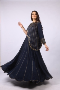 Lehenga Choli Tradicional Glamuroso para Mujer con Adornos de Corte Dana, Elegante para Eventos - Product Image 5