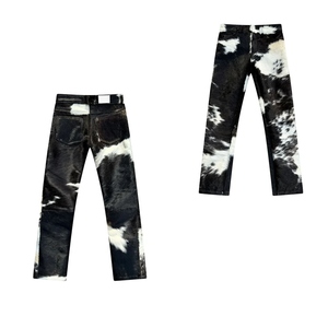 Calzado de Cuero de Diseño para Hombre, Estilo Pent Ranch con Pelo, Esencial de Moda Contemporánea - Product Image 4