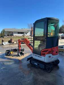 Mini-excavatrice chenillée fiable de 3, 5 et 6 tonnes, système hydraulique pour travaux de construction, meilleur rapport qualité-prix, livraison rapide. - Product Image 3