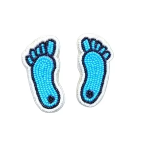 Pendientes de Diseño Bordado Hechos a Mano para Mujer con Cuentas de Vidrio, Tela, Forma Irregular, Color Personalizable por MD HANDICRAFTS - Product Image 1