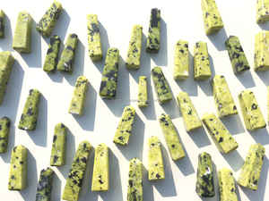 คริสตัลรูปหอคอยโอเบลิสก์พลอยธรรมชาติแกะสลักด้วยมือคุณภาพสูงของตกแต่งบ้านฮวงจุ้ยเครื่องประดับหินกึ่งมีค่างานฝีมือความรัก - Product Image 3