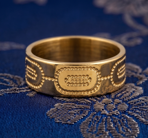 DIVYORO Anillo clásico para hombre con banda de eslabones ovalados chapados en oro de 22 quilates - Product Image 4