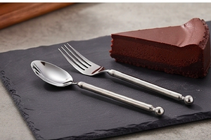 Juego de cubiertos con punta esférica y acabado minimalista tipo espejo, de acero inoxidable pulido con detalles de punta esférica, para hoteles, restaurantes y cenas en casa. - Product Image 5