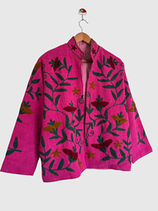 Veste à col mandarin brodée de fleurs roses, manches longues, grande taille, vêtements d'automne pour femmes, style Prairie Chic, en coton - Product Image 1