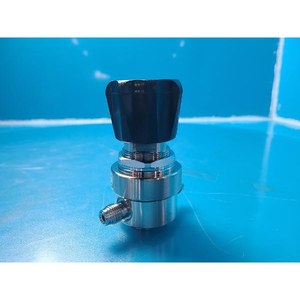 Alimentation électrique sans interruption YUTAKA ERSB-2000-3AWE, utilisée telle qu'elle est, pièces d'équipement semi-conducteur d'occasion - Product Image 3