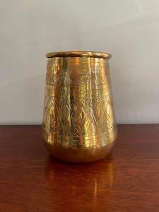 Florero Moderno de Latón y Cobre Sólido Hecho a Mano, Decoración Ecológica para Mesa de Comedor, Oficina, Sala de Estar y Dormitorio - Product Image 5