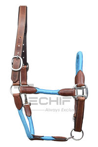 Cabestro de cuero para caballo con diseño trenzado azul, collar ajustable y herrajes metálicos duraderos - Product Image 4