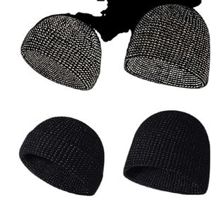 Nuevo diseño de logotipo personalizado Beanie Cap Hombres Precio de venta al por mayor Hebilla de metal Beanie Cap Venta caliente Moda Unisex Warm Winter Beanie Cap - Product Image 6