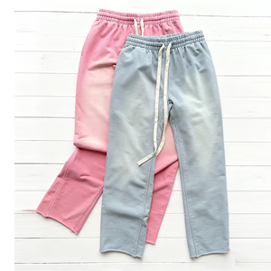 Pantalon de jogging en molleton avec logo personnalisé, 100% coton, effet délavé, en French Terry, coupe ample et évasée pour homme - Product Image 1