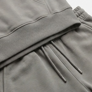 Conjunto Deportivo Gris con Capucha para Hombre, Sudadera de Algodón y Pantalones Deportivos Casuales de Color Sólido con Cordón y Bolsillos - Product Image 5