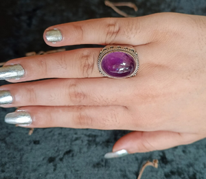 Anillo Hecho a Mano con Piedra de Amatista, Plata de Ley 925, Anillo de Piedra Púrpura, Joyería para Mujer - Product Image 3