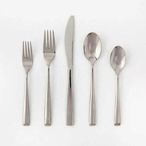 Ensemble de couverts en acier inoxydable argenté avec poignée au design moderne, ensemble de cuillères, couteaux et fourchettes de luxe pour la maison et les hôtels - Product Image 2