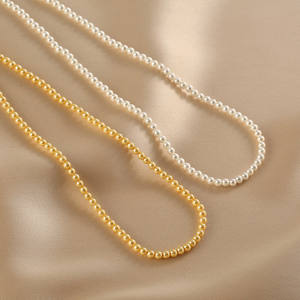 สร้อยคอดีไซน์หรูหราของผู้หญิงสวยงามสร้อยคอแฟชั่นแบบเป็นชั้นพร้อมลูกปัดข้าวไข่มุกโซ่กระดูกไหปลาร้าที่เรียบง่ายสง่างาม - Product Image 3