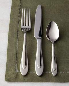 Juego de cubiertos modernos de acero inoxidable, elegantes, duraderos, con acabado de espejo, perfectos para la mesa de la cocina o restaurante. - Product Image 6