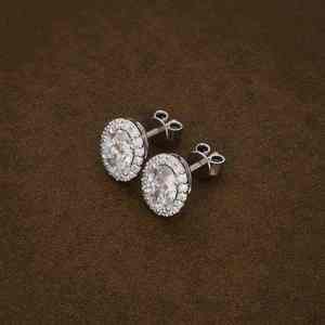Boucles d'oreilles halo en or 14 carats de qualité supérieure avec diamant ovale de 3 carats cultivé en laboratoire, certifiées IGI, plaquées rhodium, élégantes et tendance, bijoux fins pour femmes - Product Image 4