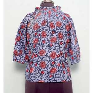 Hauts pour femmes confortables, élégants et vintage, imprimés floraux, 100% coton, respirants, design écologique pour les femmes actives - Product Image 6