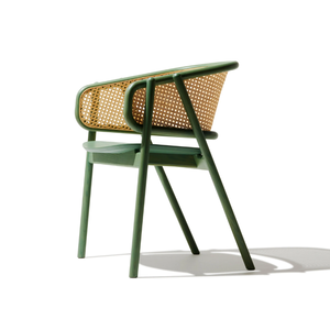 Silla de Comedor Nórdica Contemporánea de Madera Maciza de Fresno con Acabado Natural para Hostelería, Venta al Por Mayor - Product Image 1