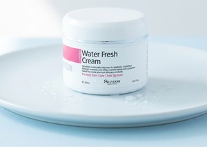 [OEM/ODM] Crema Hidratante Water Fresh de 250 ml para Todo Tipo de Piel, Fórmula con Ácido Hialurónico, Fragancia Fresca - Product Image 3