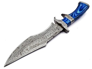 Couteau Bowie multifonctionnel de style Damas, fabriqué à la main, lame fixe, couteau utilitaire pour le camping en plein air, manche en bois bleu, étui en cuir - Product Image 2