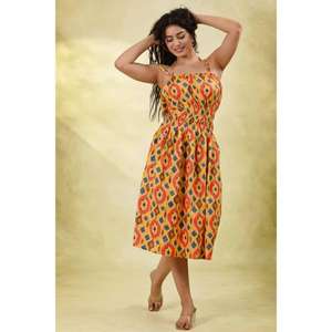 เดรสผ้าฝ้ายพิมพ์ลายดอกไม้แบบอิคัต 100% สำหรับผู้หญิง แขนกุด สายผูกเอว เอวธรรมชาติ ซักได้ สวมใส่สบายๆ สำหรับฤดูร้อน - Product Image 5