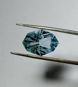 Piedra Preciosa de Topacio Azul Natural, Corte Elegante, Alta Calidad, Piedra Suelta para Joyería, Anillo, Colgante, Diseño de Joyería Fina - Product Image 3
