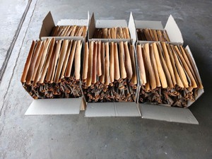 Écorce de cannelle crue séchée en tranches, épice monovariété, origine Yen Bai, cannelle la plus vendue, 10 kg - Product Image 1