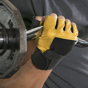 ATTIRELY SPORTS Gants de fitness en néoprène à demi-doigts pour musculation et entraînement en salle de sport, unisexe, avec sangle de poignet réglable à scratch - Product Image 4