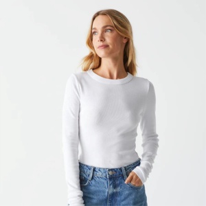 Camiseta Blanca Lisa Personalizada 100% Algodón OEM, Cuello Redondo, Manga Larga, Color Sólido Básico, Camiseta Blanca Lisa para Mujer - Product Image 2