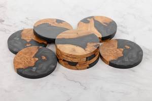 Posavasos Artesanales de Madera y Resina para el Hogar y la Oficina con Incrustaciones de Resina Morada, Posavasos Modernos Hechos a Mano - Product Image 4