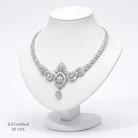 Collier en or blanc avec pendentif de luxe en diamant de culture à motif floral d'Inde du Sud, chaîne en boîte, certifié IGI, élégant pour femme, idéal pour les mariages