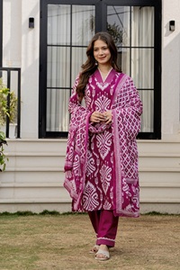 Indian Ethnic Wear <b>Women</b> Pink <b>Kurta</b> Pant Dupatta Set | Soft Cotton Printed Designer Suit - Product Image 3