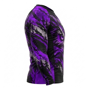Ropa al por Mayor para Hombre, Camiseta Deportiva de Compresión Ligera, Colores Personalizados para Surf, Natación y Entrenamiento Atlético - Product Image 3