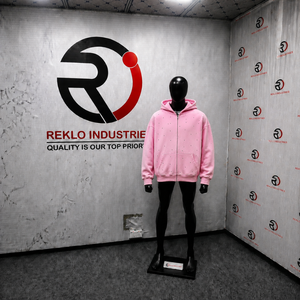 Sweat-shirt à capuche rose à strass pour femme, coupe oversize, style streetwear, avec fermeture éclair intégrale, orné de clous brillants, en polaire douce, décontracté et tendance - Product Image 3