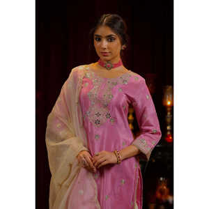 ชุดปาร์ตี้ที่สวยงามเสื้อท่อนบนและ dupatta ขนาด XL ดูสง่างาม - Product Image 3