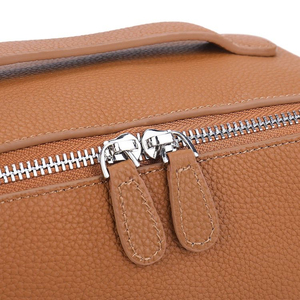 Bolsa de Aseo de Cuero Personalizada de Alta Calidad, Bolsa de Cosméticos de Cuero Vegano PU Negro - Product Image 6