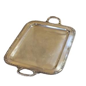 Plateau de service alimentaire de luxe en aluminium fait main avec poignée, accessoires de cuisine au prix de gros - Product Image 4