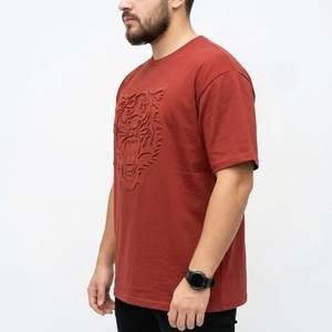 เสื้อยืดผู้ชายถักลายสามมิติแบบวินเทจ 100% ผ้าฝ้าย ทรงโอเวอร์ไซส์ เนื้อหนา เป็นมิตรกับสิ่งแวดล้อม - Product Image 1