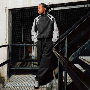 Conjunto Deportivo de Invierno para Hombre de Alta Calidad, Corte Regular, 2 Piezas, Chaqueta Cortavientos de Nailon y Pantalones, Ropa Deportiva Ligera - Product Image 4