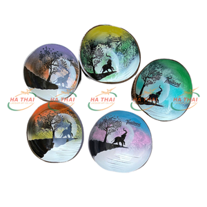 Cuencos de Coco Lacados Pintados a Mano Auténticos, Hechos a Mano con Técnica Artesanal Tradicional, Pedidos al por Mayor, OEM/ODM Disponible - Product Image 3