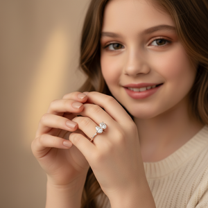 Anillo de compromiso de oro rosa con pavé retorcido y diamantes de moissanita de corte pera y ovalado de 1 quilate |   Anillo de novia único con doble piedra - Product Image 5