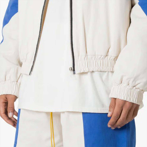 Shorts pour hommes à blocs de couleur avec cordon de serrage à la taille, bleu et blanc, style sportif décontracté, tissu polyester respirant - Product Image 5
