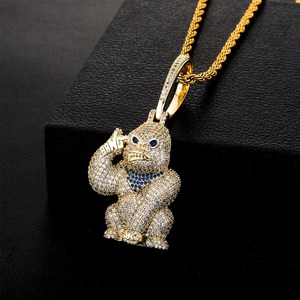 Collier pendentif gorille de luxe pour homme, serti de moissanite, style hip-hop, plaqué or et argent, bijoux personnalisés scintillants. - Product Image 5