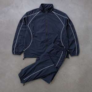 Conjunto Deportivo Unisex Cortavientos Lavado con Sudadera con Capucha y Pantalones Largos de Color Liso, Ajuste Holgado, Ropa Casual de Otoño - Product Image 1