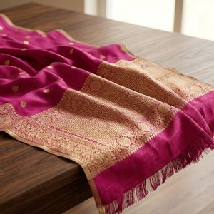 Duppatta de Seda Banarasi, Tela de Satén Elegante para Vestimenta Tradicional India - Product Image 3
