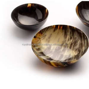 Bol à salade et à soupe en corne au design traditionnel vintage de meilleure qualité pour la cuisine et la table - Product Image 3