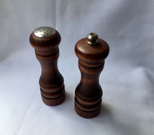 High Quality Wooden <b>Salt</b> And Pepper <b>Shaker</b> Set Durable Spice Dispenser For Everyday Kitchen Use - Product Image 4