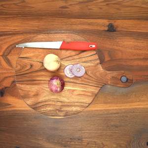 Planche à découper en bois pour la cuisine, planche ronde pour la pizza et le fromage, planche à découper les légumes faite à la main, fabriquée en Inde - Product Image 5
