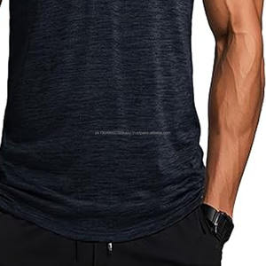 Débardeur d'entraînement pour homme sur mesure, vêtements de sport respirants avec un style décontracté pour homme - Product Image 3